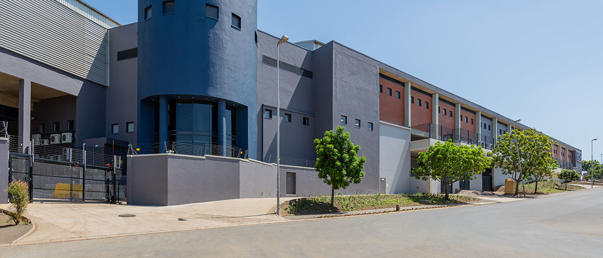 23-teraco-db1-data-centre-exterior-1 → 123NET